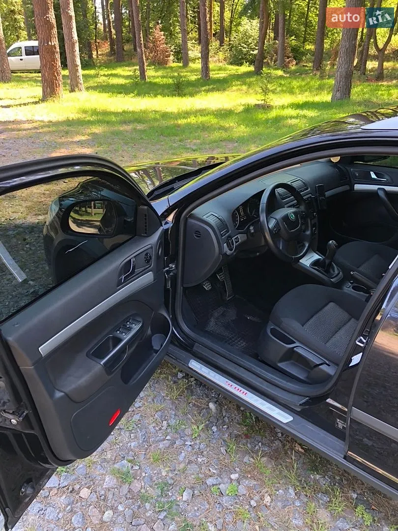 2011 Skoda Octavia - мініатюра 9
