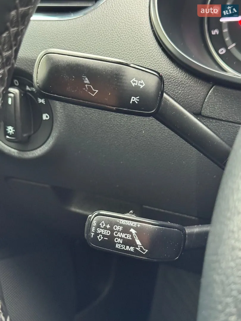 2015 Skoda Octavia - мініатюра 22
