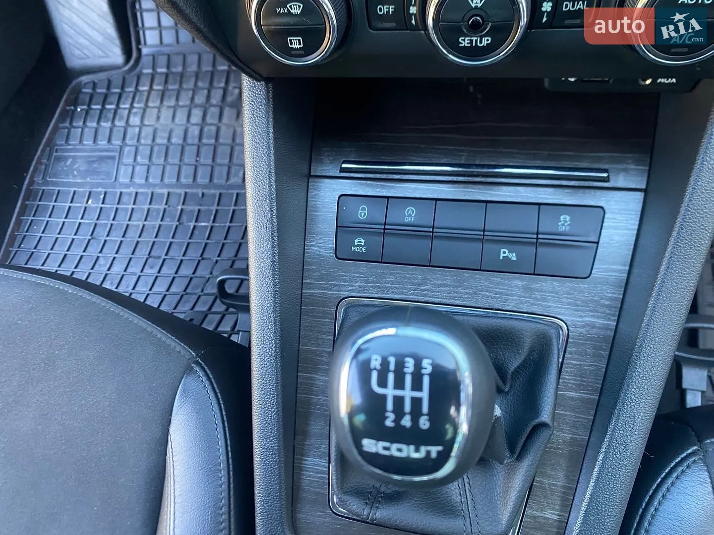 2015 Skoda Octavia - мініатюра 20