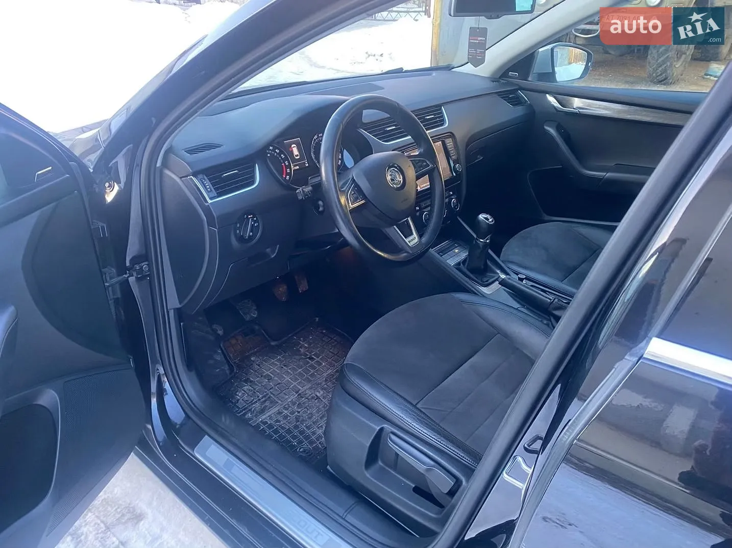 2015 Skoda Octavia - мініатюра 33