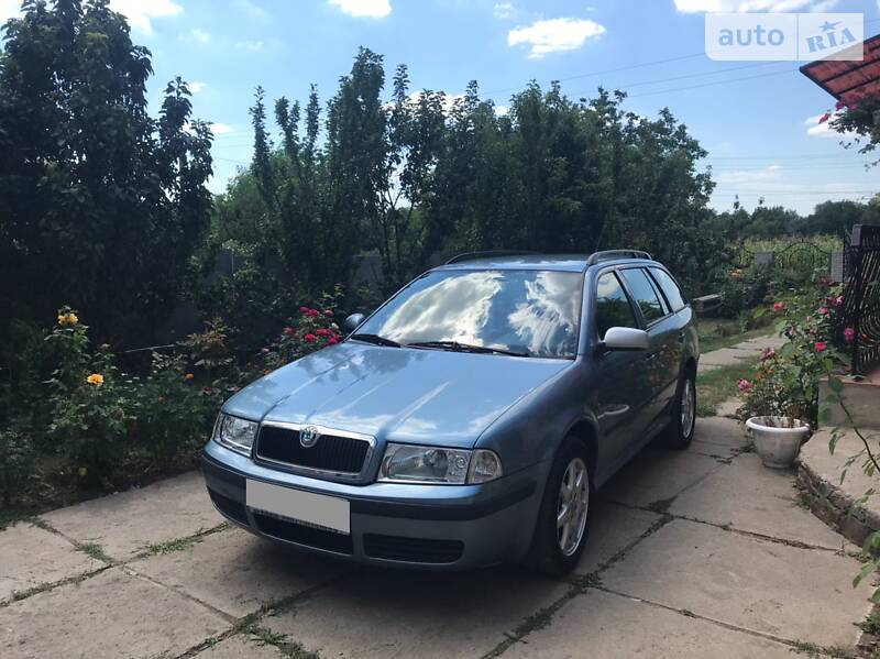 Skoda Octavia Tour