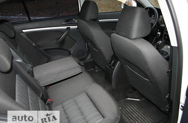 Седан Skoda Octavia 2012 в 