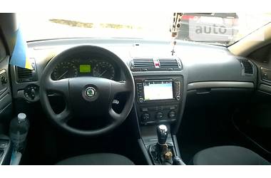 Седан Skoda Octavia 2007 в Киеве