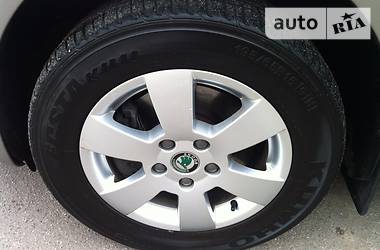 Седан Skoda Octavia 2010 в 