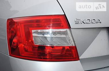 Седан Skoda Octavia 2014 в 