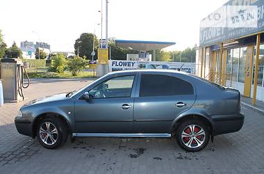 Седан Skoda Octavia 2005 в Львове