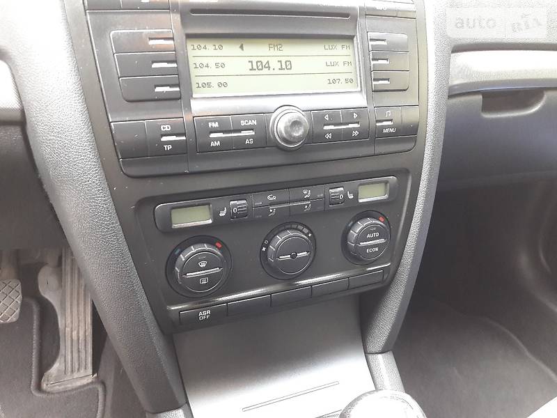 Седан Skoda Octavia 2008 в Черкассах