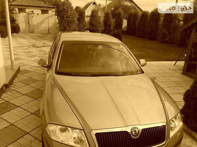 Седан Skoda Octavia 2008 в Черкассах