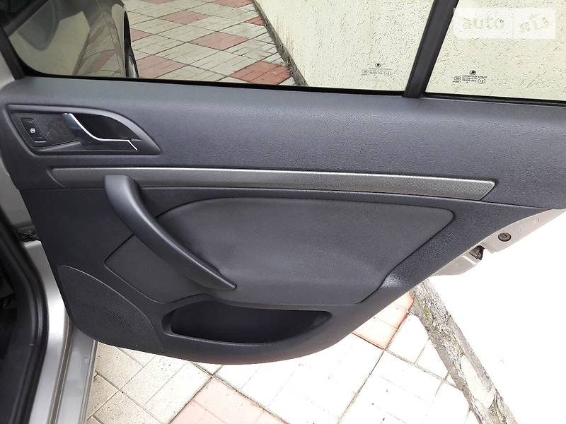 Седан Skoda Octavia 2008 в Черкассах