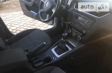 Седан Skoda Octavia 2013 в 