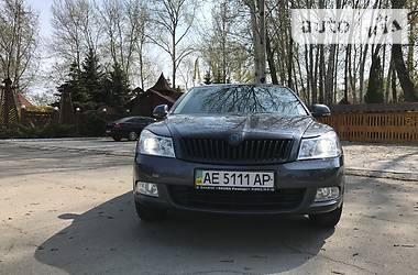 Седан Skoda Octavia 2012 в Днепре