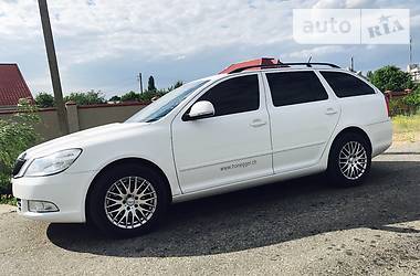 Универсал Skoda Octavia 2011 в Херсоне