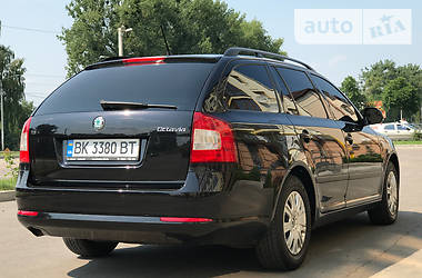 Универсал Skoda Octavia 2013 в Ровно