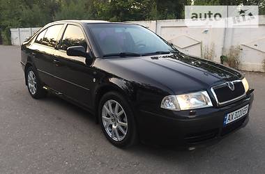 Седан Skoda Octavia 2004 в Харькове