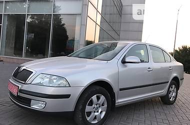 Седан Skoda Octavia 2006 в Кам'янському