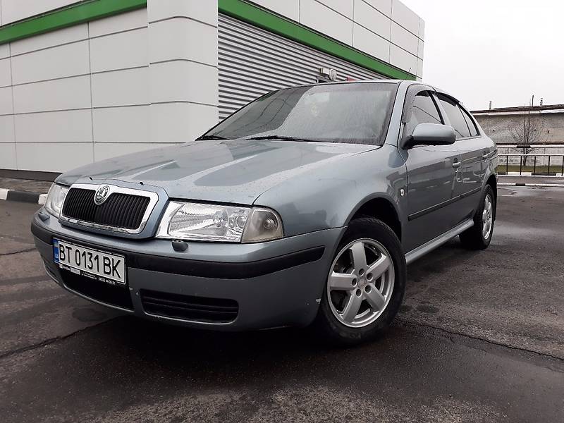 Хэтчбек Skoda Octavia 2003 в Сумах