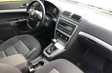 Седан Skoda Octavia 2012 в Умани