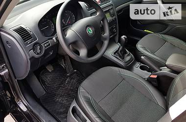 Седан Skoda Octavia 2009 в 