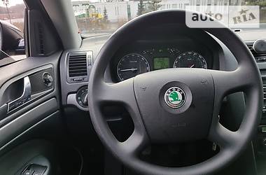Седан Skoda Octavia 2009 в 