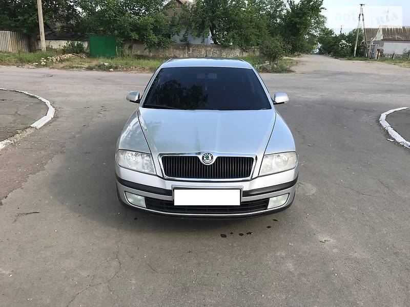 Хэтчбек Skoda Octavia 2007 в Новой Каховке