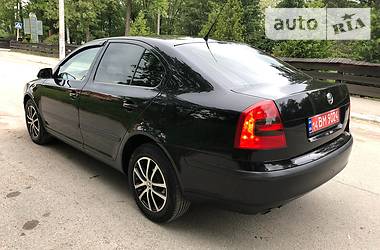 Седан Skoda Octavia 2005 в Ивано-Франковске