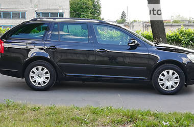 Универсал Skoda Octavia 2013 в Ровно