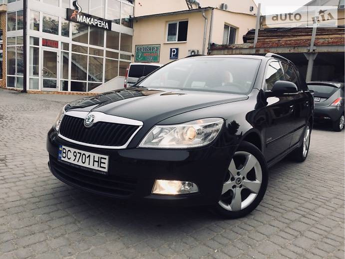 Универсал Skoda Octavia 2010 в Стрые