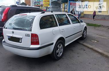 Универсал Skoda Octavia 2002 в Виннице