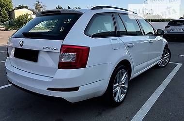 Универсал Skoda Octavia 2014 в Херсоне