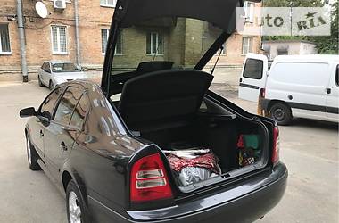 Лифтбек Skoda Octavia 2008 в Киеве