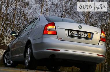 Седан Skoda Octavia 2010 в Дрогобыче