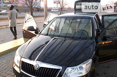 Универсал Skoda Octavia 2010 в 