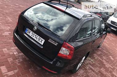 Универсал Skoda Octavia 2010 в Ровно