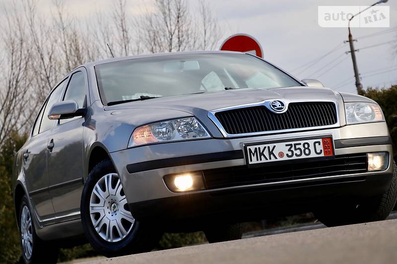 Седан Skoda Octavia 2009 в Дрогобыче