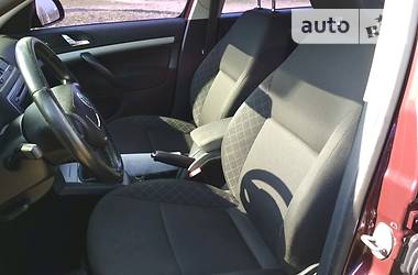 Хетчбек Skoda Octavia 2012 в 