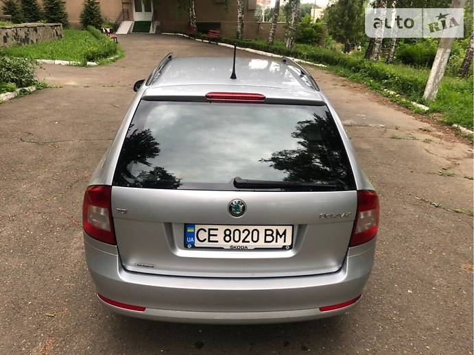 Универсал Skoda Octavia 2011 в Черновцах
