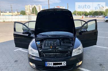 Седан Skoda Octavia 2010 в Одессе