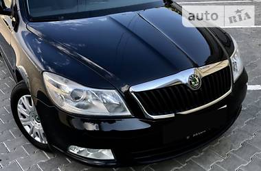 Седан Skoda Octavia 2010 в Одессе