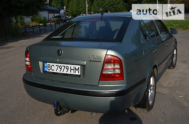 Хэтчбек Skoda Octavia 2001 в Львове