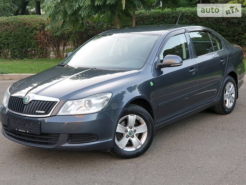 Седан Skoda Octavia 2011 в Одессе