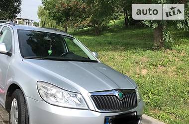 Універсал Skoda Octavia 2012 в 