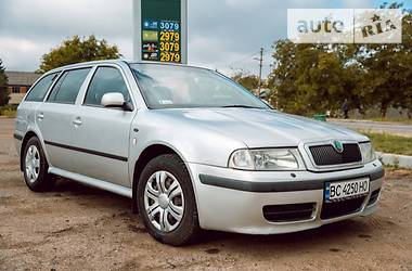 Универсал Skoda Octavia 2002 в Самборе