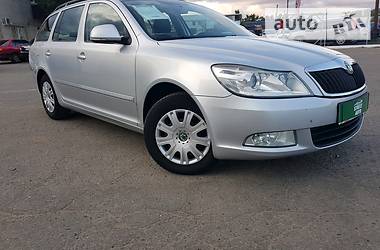 Универсал Skoda Octavia 2011 в Полтаве