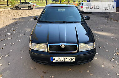 Седан Skoda Octavia 2008 в Кривом Роге