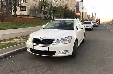 Универсал Skoda Octavia 2009 в Львове