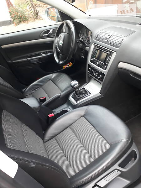 Універсал Skoda Octavia 2012 в Овручі