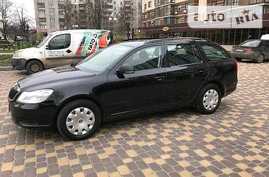 Универсал Skoda Octavia 2010 в Виннице