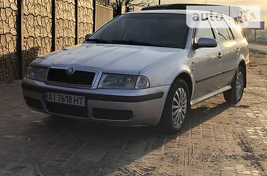 Універсал Skoda Octavia 2003 в Бучі