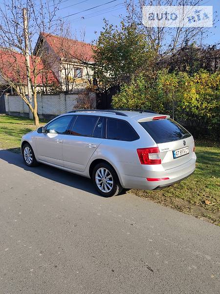 Універсал Skoda Octavia 2015 в Івано-Франківську