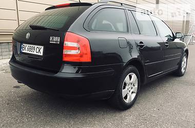 Універсал Skoda Octavia 2008 в Рівному